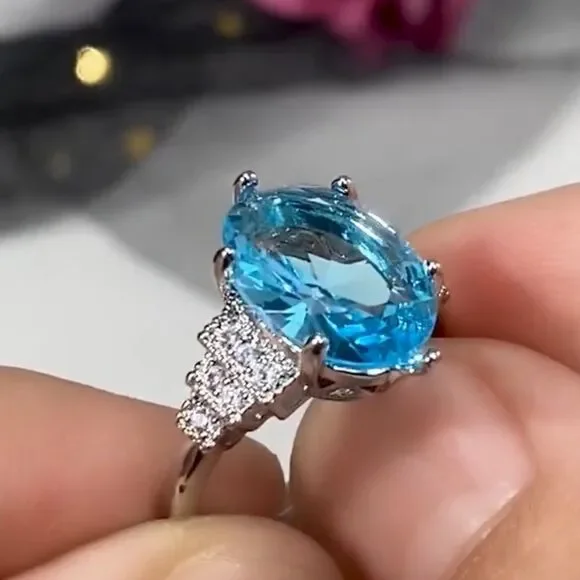 GORGEOUS ❤️925 Sterling Silver Sea Blue Aquamarine Ring Oval - Picture 5 of 10